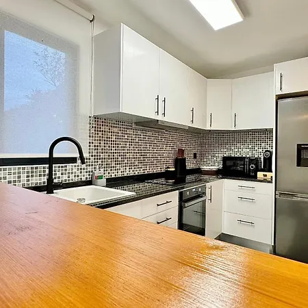 The North Paradise - * פורטו מוניז