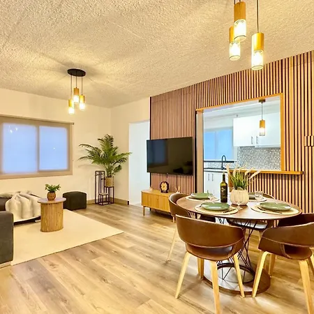 Holiday home The North Paradise -