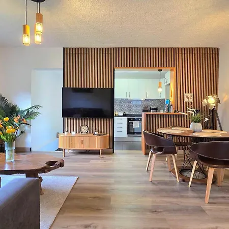 The North Paradise - * פורטו מוניז